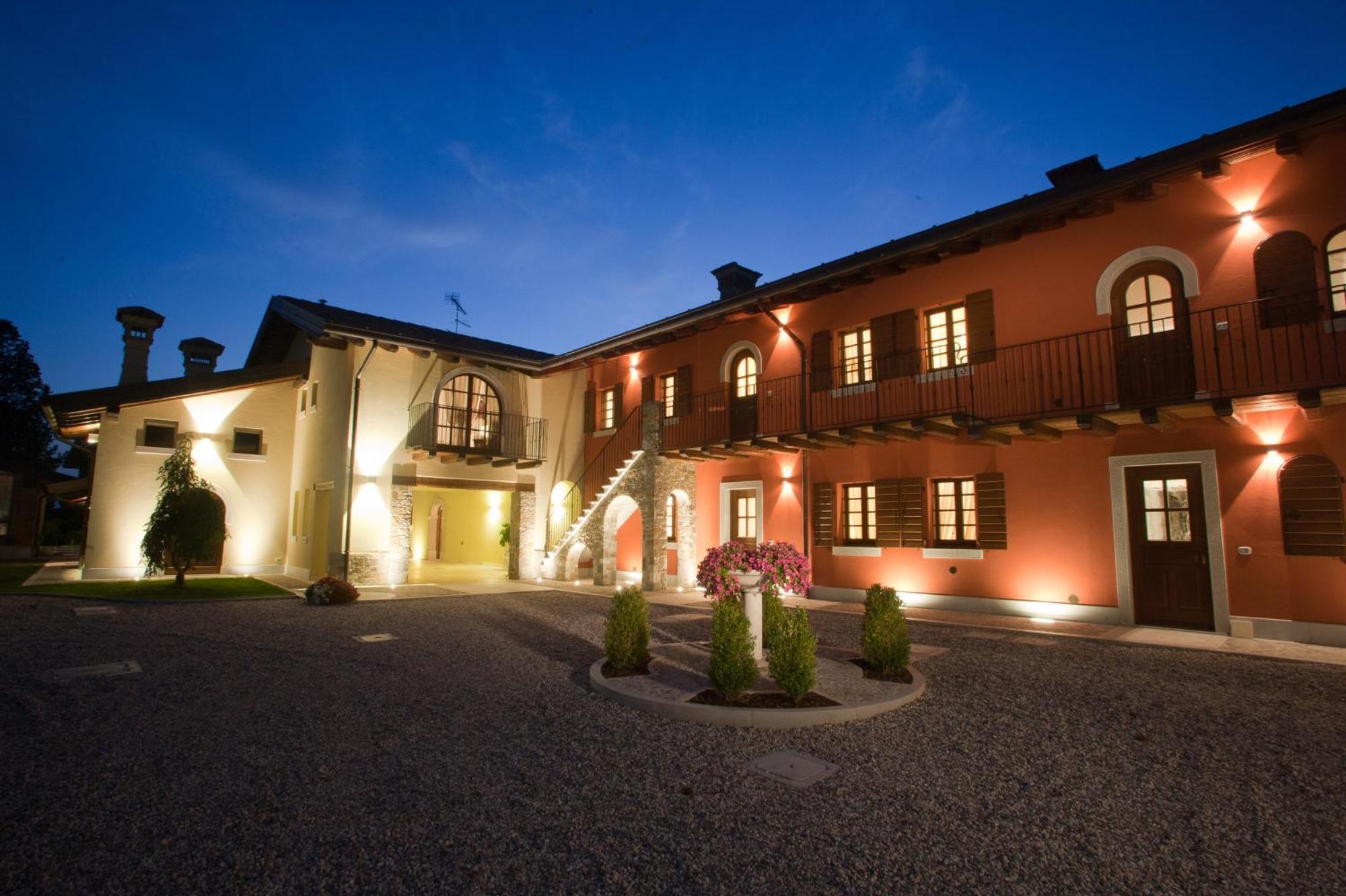 Wine Resort Luisa Mariano del Friuli Екстериор снимка